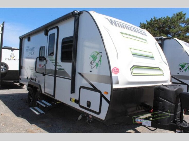 Thumbnail Photo undefined for New 2022 Winnebago Micro Minnie 2108TB